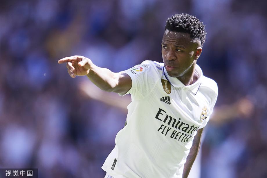 有意思了,前马刺队副总裁揭露与伦纳德叔叔丹尼斯交易的黑历史