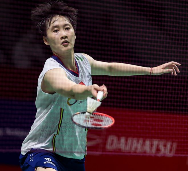 教练都从中 教练都从中